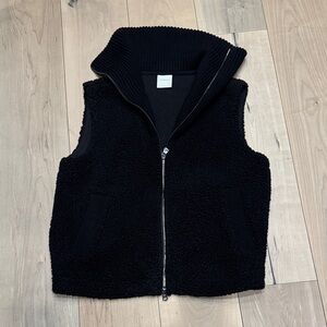 Varley Black Textured Zip Vest